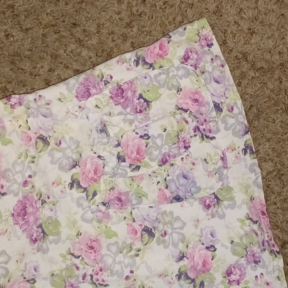 SCRUB TOP - Picture 3 of 3